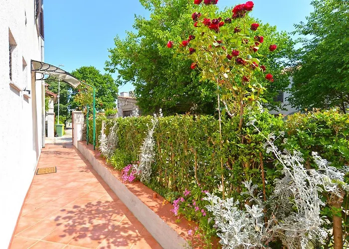 Appartamento Danica 358 *