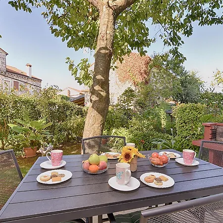 Apartman Apartment Danica 358 *